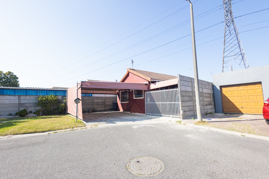 2 Bedroom Property for Sale in Highbury Park Western Cape